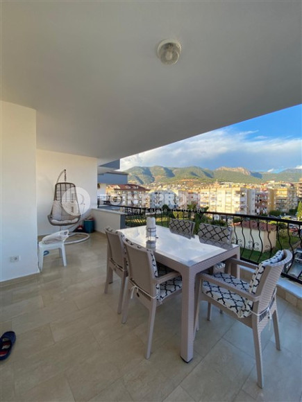 Современный просторный дуплекс 4+1 на 4-м этаже с мансардой с панорамным видом на город и Торосские горы.-id-3983-фото-14