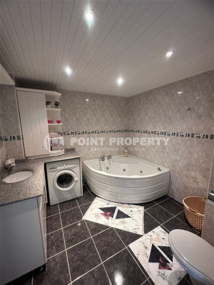 Bright furnished apartment 2+1 700 meters from the sea in the prestigious Tosmur area of Alanya.-id-3985-photo-7