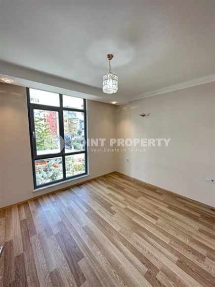 Beautiful apartment with an area of 100 m2 located 300 meters from the sea in the Tosmur area-id-3992-photo-6