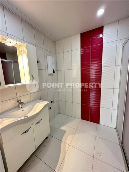 Beautiful apartment with an area of 100 m2 located 300 meters from the sea in the Tosmur area-id-3992-photo-7