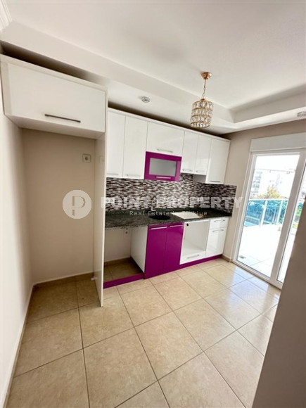 Beautiful apartment with an area of 100 m2 located 300 meters from the sea in the Tosmur area-id-3992-photo-9