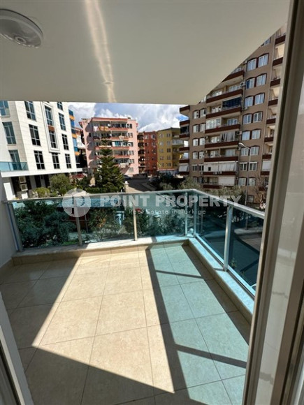 Beautiful apartment with an area of 100 m2 located 300 meters from the sea in the Tosmur area-id-3992-photo-11