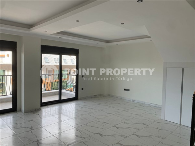 Luxury new duplex apartment 150 m2 in Oba area, Alanya-id-3996-photo-2