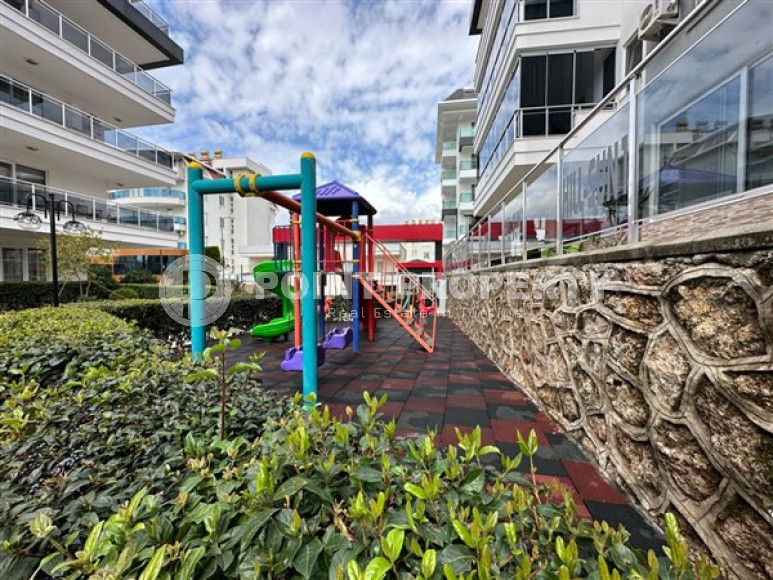 Spacious six-room duplex apartment 260 m2 in the Tosmur area-id-3999-photo-12