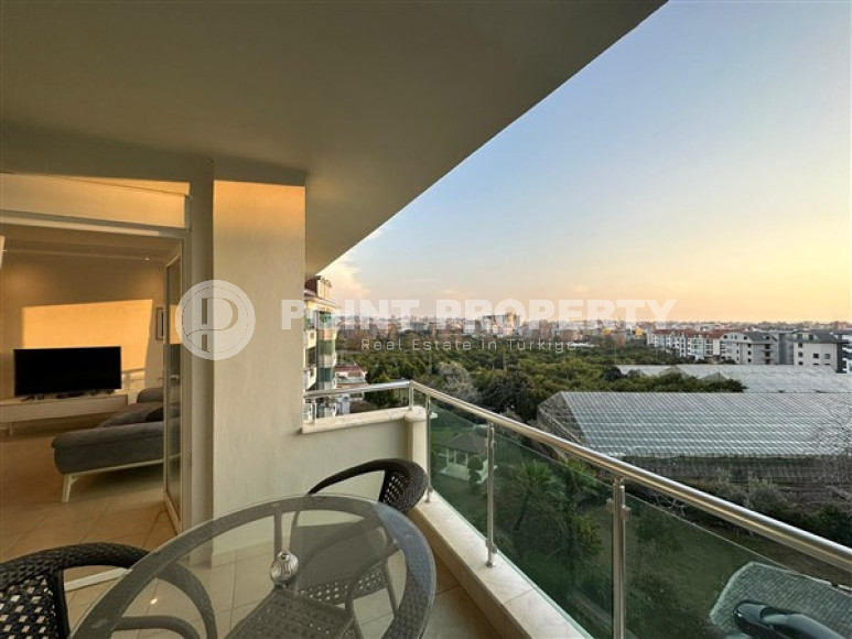 Современная двухуровневая квартира 3+1 на 4-м этаже с мансардой с панорамным видом на город.-id-4003-фото-12