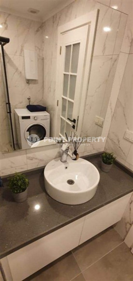 Небольшая современная квартира с прекрасным ремонтом и стильным дизайном в самом центре Аланьи. Описание:-id-4004-фото-4