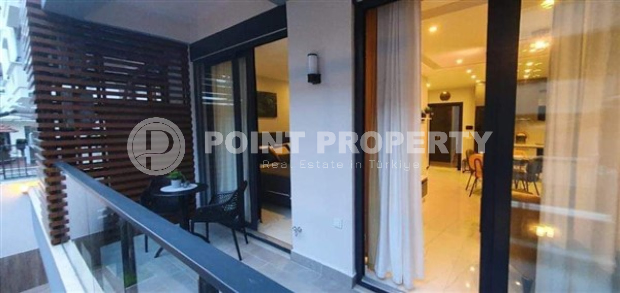 Небольшая современная квартира с прекрасным ремонтом и стильным дизайном в самом центре Аланьи. Описание:-id-4004-фото-6