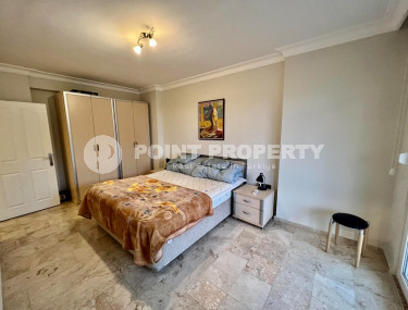 Большая двухкомнатная квартира, общей площадью 125 м2, на 8-м этаже с панорамным видом на город и море.-id-4005-фото-5