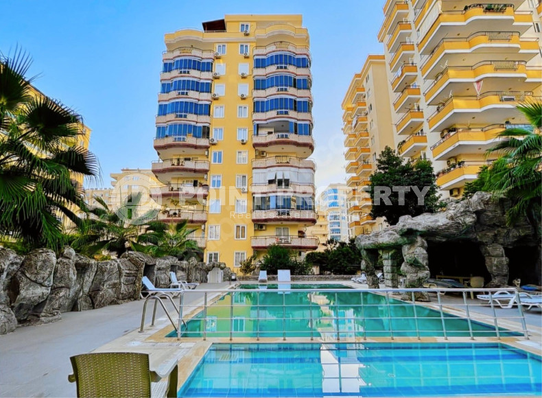 Большая двухкомнатная квартира, общей площадью 125 м2, на 8-м этаже с панорамным видом на город и море.-id-4005-фото-15