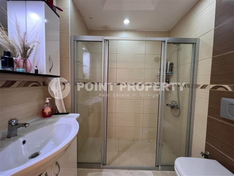 An advantageous offer - a spacious 3+1 duplex on the 5th floor with an attic in the Mahmutlar area at a very attractive price.-id-4006-photo-7