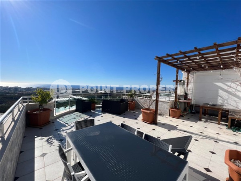 An advantageous offer - a spacious 3+1 duplex on the 5th floor with an attic in the Mahmutlar area at a very attractive price.-id-4006-photo-11