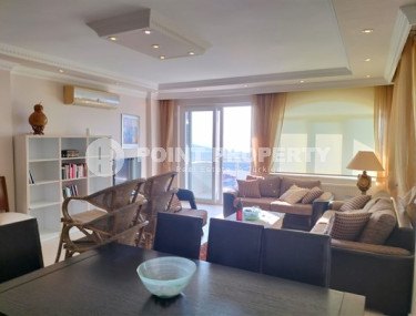 Large duplex on the 4th floor with attic with luxurious panoramic sea views in the quiet Demirtas area.-id-4007-photo-3