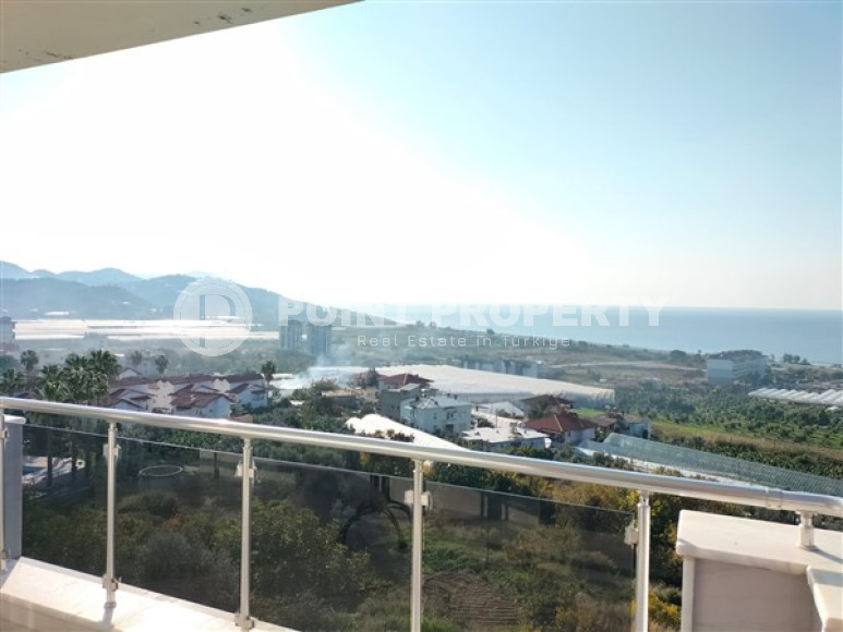 Large duplex on the 4th floor with attic with luxurious panoramic sea views in the quiet Demirtas area.-id-4007-photo-13