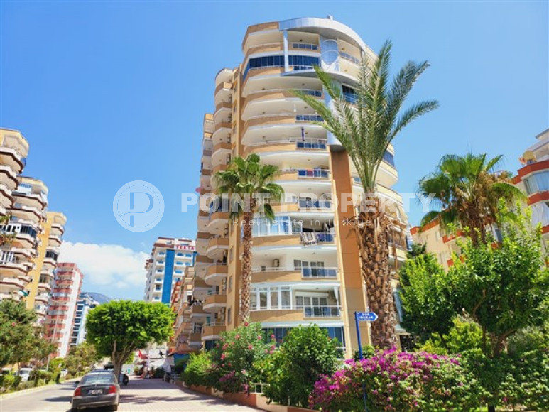 Spacious 2+1 apartment on the 4th floor in the center of the popular Mahmutlar area.-id-4008-photo-13