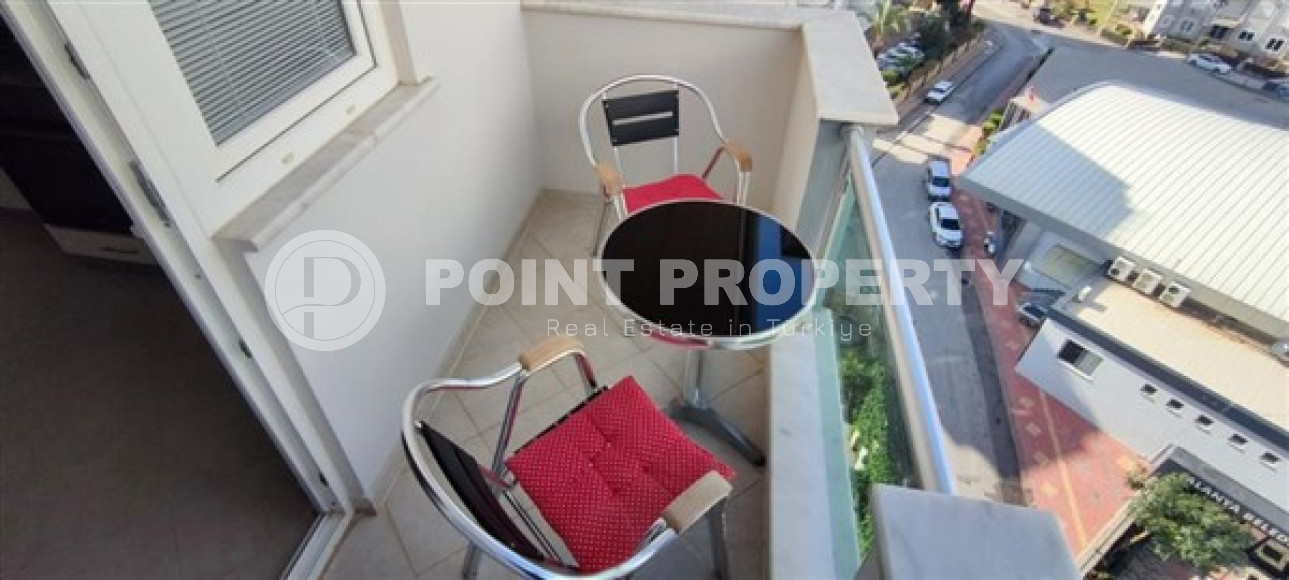 Bright modern duplex 3+1 on the 10th floor with an attic with a gorgeous panoramic view of the mountains.-id-4009-photo-12