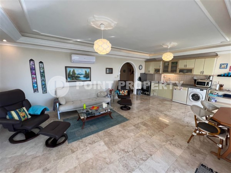 Просторная меблированная квартира 2+1 на 8-м этаже с панорамным видом на море.-id-4010-фото-3