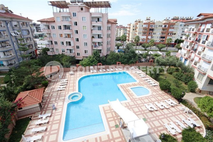 Укомплектованный мебелью пятикомнатный пентхаус 240 м2 в районе Оба-id-4015-фото-4