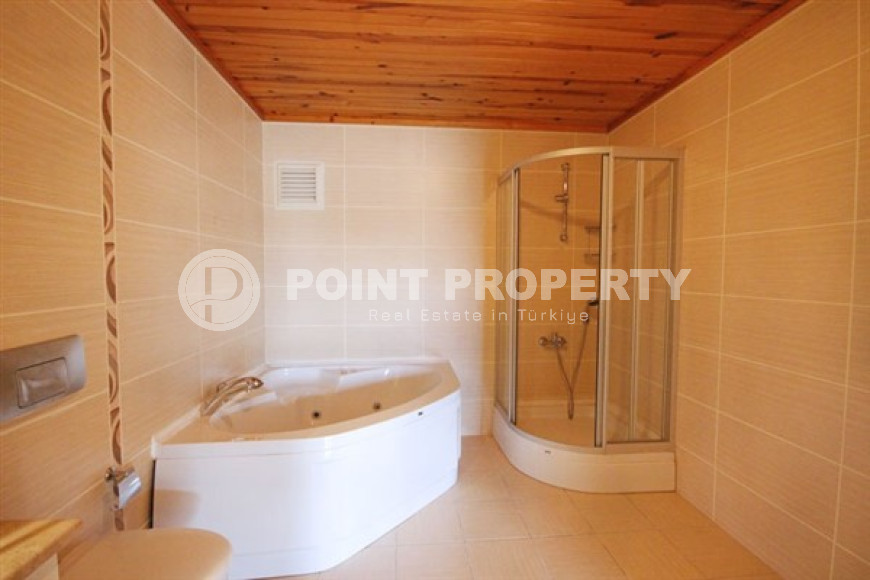 Укомплектованный мебелью пятикомнатный пентхаус 240 м2 в районе Оба-id-4015-фото-8