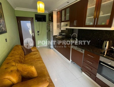 Большая квартира с тремя спальнями на 4-м этаже в самом центре Аланьи.-id-4018-фото-4