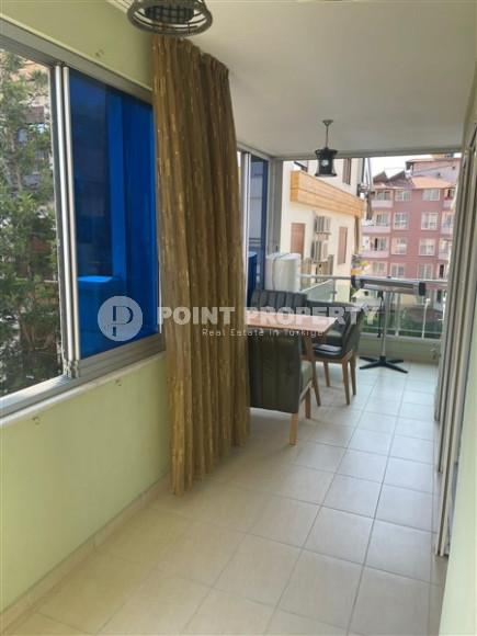 Большая квартира с тремя спальнями на 4-м этаже в самом центре Аланьи.-id-4018-фото-11