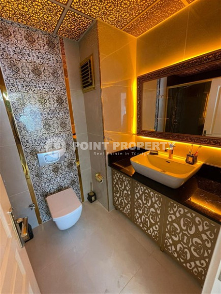 Большая квартира с тремя спальнями на 4-м этаже в самом центре Аланьи.-id-4018-фото-12