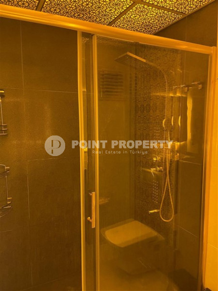 Большая квартира с тремя спальнями на 4-м этаже в самом центре Аланьи.-id-4018-фото-13