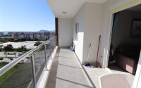 Small modern apartment on the 8th floor with panoramic views of the city and sea.-id-4021-photo-7