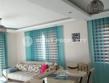 Уютная двухкомнатная квартира, общей площадью 110 м2, в 800 метрах от моря.-id-4025-фото-2