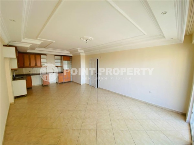 Apartment 2+1 with fine finishing 250 meters from the sea in the center of Alanya's popular Mahmutlar area.-id-4026-photo-2