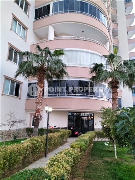 Comfortable apartment with a large area of 147 m2, Mahmutlar district-id-4028-photo-3