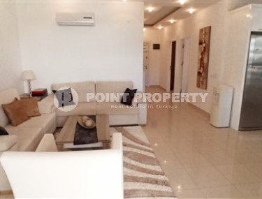 Готовая для проживания ухоженная квартира 115 м2 с двумя балконами, район Об-id-4030-фото-2