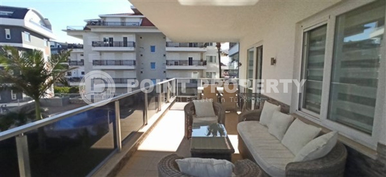 Готовая для проживания ухоженная квартира 115 м2 с двумя балконами, район Об-id-4030-фото-6