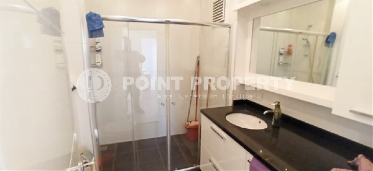 Готовая для проживания ухоженная квартира 115 м2 с двумя балконами, район Об-id-4030-фото-8