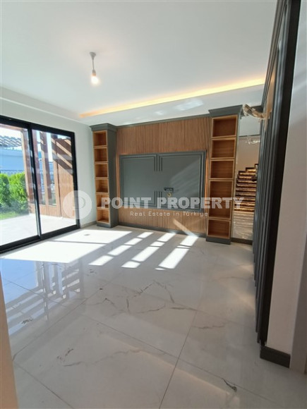 Дуплексные апартаменты 3+1 с площадью 140 м2 в районе Каргыджак. Продаются без мебели.-id-4031-фото-15