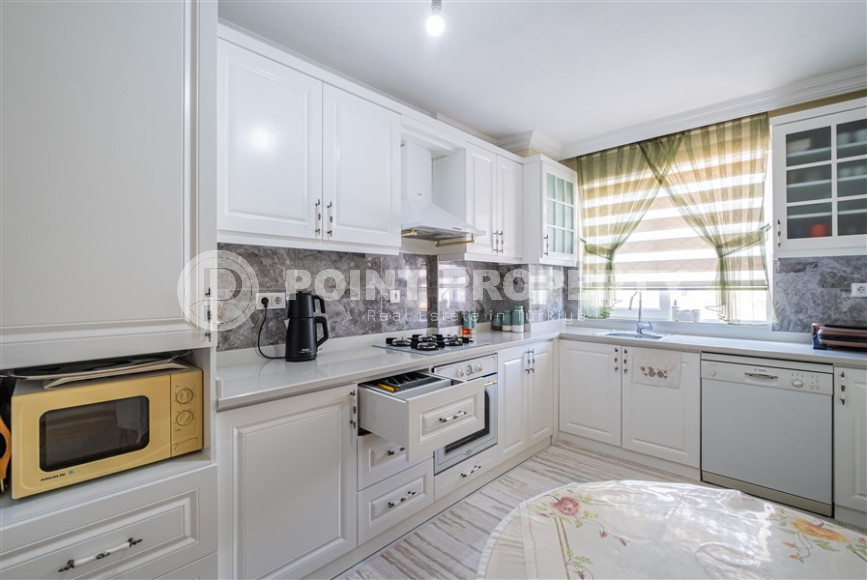 Комфортные апартаменты 2+1 площадью 100 м2 от собственника в центре Махмутлара, 250 м до моря-id-1335-фото-5