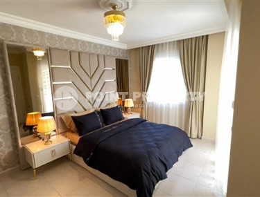 Excellent apartment with an area of 120 m2 350 meters from the sea, Tosmur-id-4032-photo-4