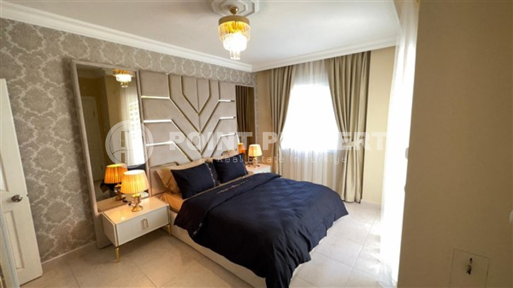 Excellent apartment with an area of 120 m2 350 meters from the sea, Tosmur-id-4032-photo-4