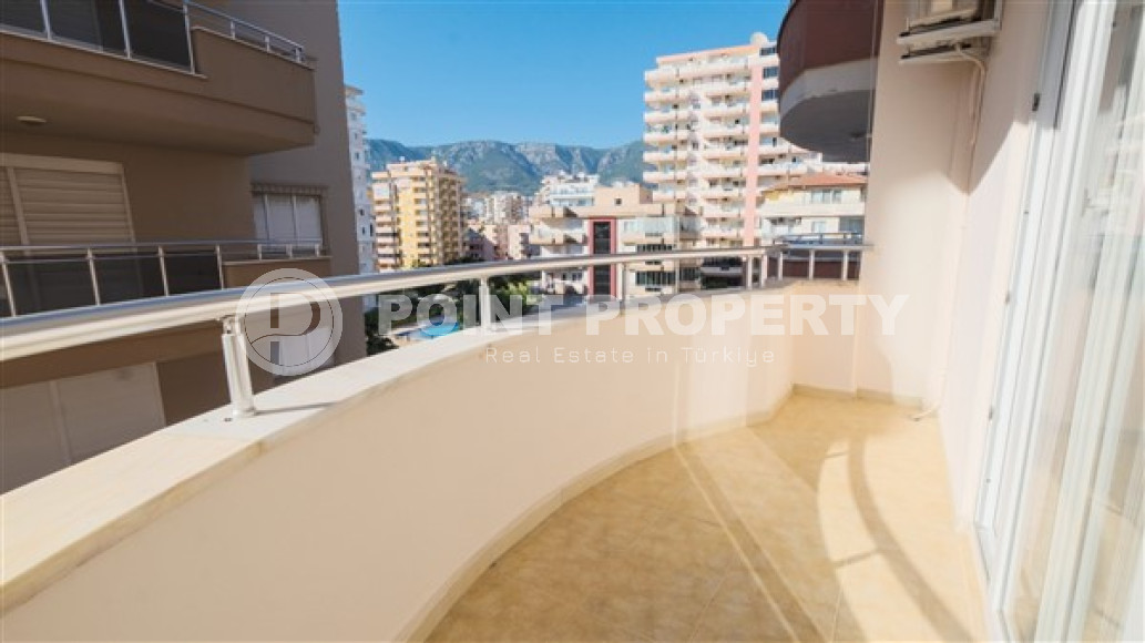 Sale of an apartment of 90 m2 with a good location 100 meters from the beaches of the Mahmutlar area-id-4033-photo-6