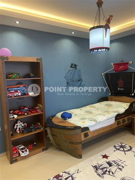 Beautiful two-level 4+2 apartment with modern design on the 9th floor with an attic, a kilometer from the sea.-id-4045-photo-7