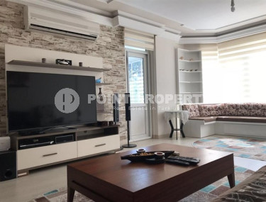 Большая светлая квартира 3+2, в самом центре Аланьи с возможностью получения вида на жительство в Турции.-id-4047-фото-3