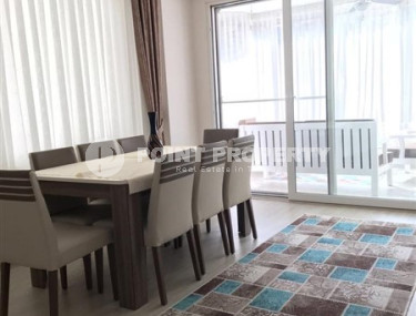 Большая светлая квартира 3+2, в самом центре Аланьи с возможностью получения вида на жительство в Турции.-id-4047-фото-4