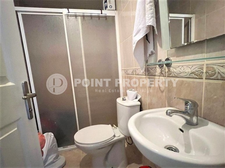 Bright apartment with two bedrooms 500 meters from the sea.-id-4056-photo-6