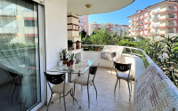 Bright apartment with two bedrooms 500 meters from the sea.-id-4056-photo-7