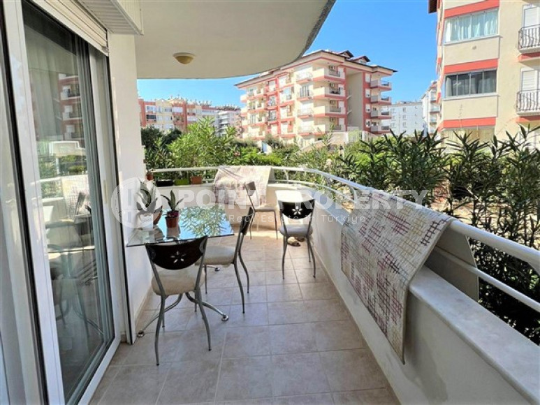 Bright apartment with two bedrooms 500 meters from the sea.-id-4056-photo-8