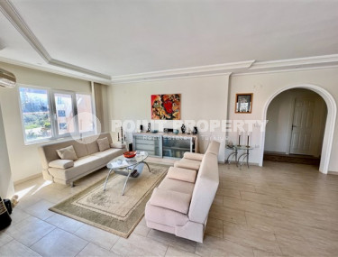 Spacious 2+1 apartment 400 meters from the sea in a comfortable area of Tosmur-id-4058-photo-3