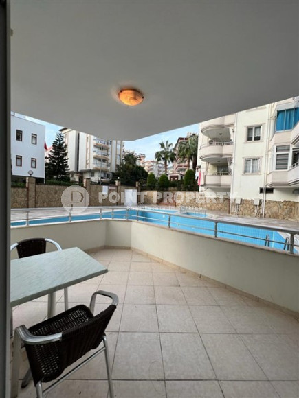 Готовая к проживанию трёхкомнатная квартира с двумя балконами и мебелью, центр Аланьи-id-4062-фото-7