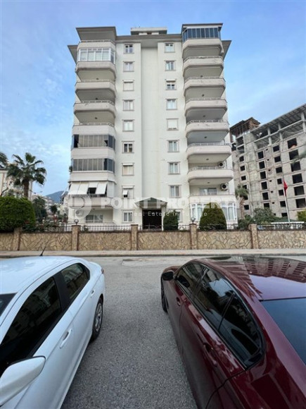 Готовая к проживанию трёхкомнатная квартира с двумя балконами и мебелью, центр Аланьи-id-4062-фото-9