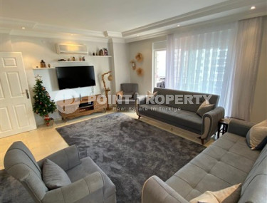 Furnished apartment on the 5th floor of a complex 300 meters from the Mediterranean Sea, Mahmutlar district-id-4063-photo-1