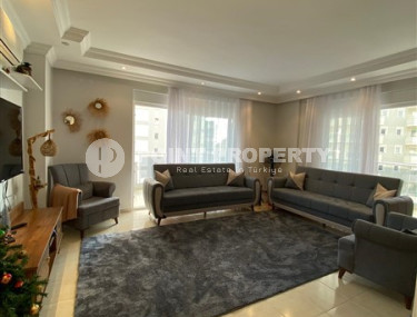 Furnished apartment on the 5th floor of a complex 300 meters from the Mediterranean Sea, Mahmutlar district-id-4063-photo-2