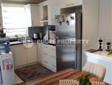 Furnished apartment on the 5th floor of a complex 300 meters from the Mediterranean Sea, Mahmutlar district-id-4063-photo-3